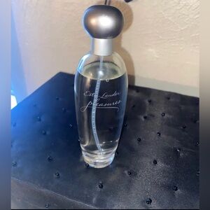 SOLD🌸Pleasure by estee lauder Eau de Parfum Spray for Women 3.4 fl oz 100 ml